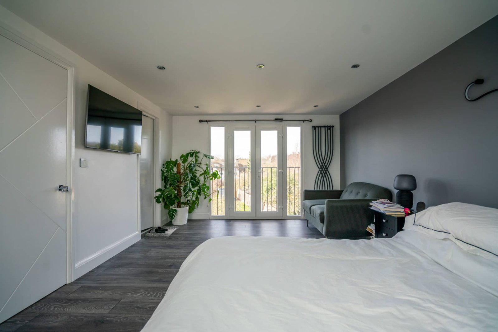 6 Reasons Extra Space in The Home Can Promote Positive Wellbeing